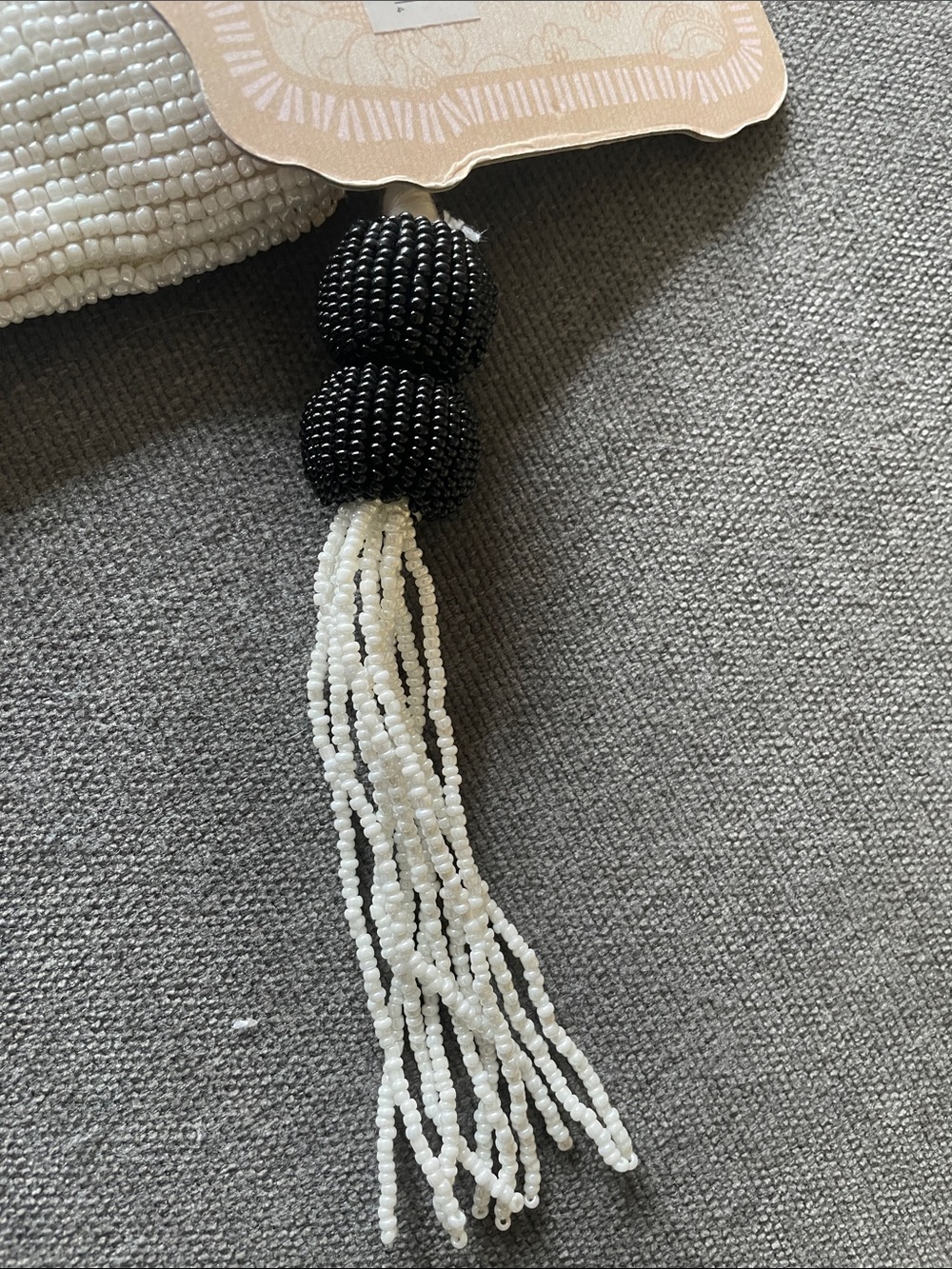 Wandering Moon White Beaded Pouch with Black Bow Detail - Picture 4 of 7